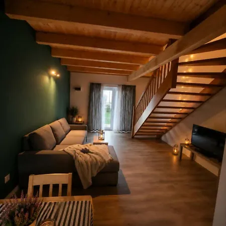 Osada Kalinowa Nowecin Sauna בית נופש *