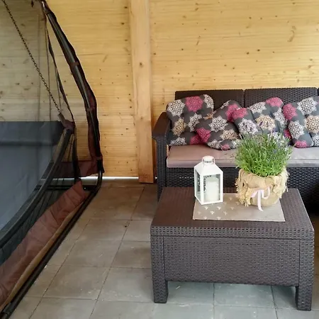 Osada Kalinowa Nowecin Sauna בית נופש *