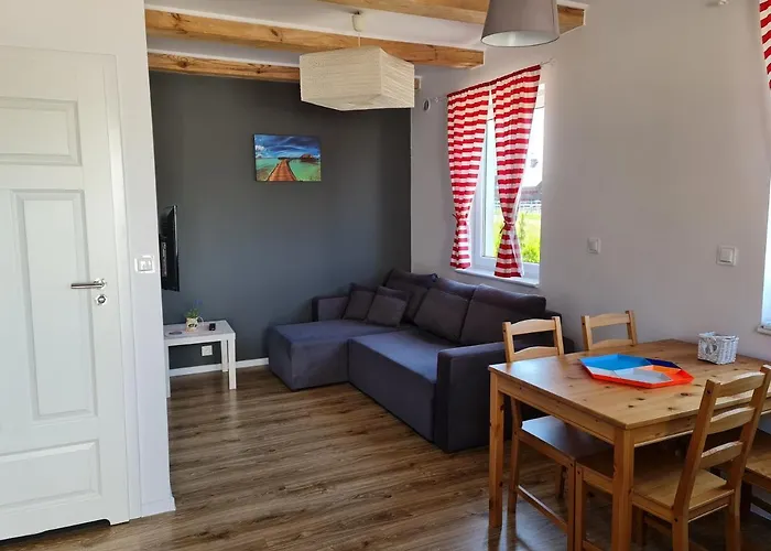 Osada Kalinowa Nowecin Sauna 度假居 *