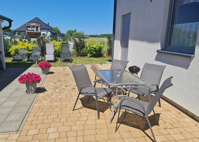 Osada Kalinowa Nowecin Sauna 度假居 *