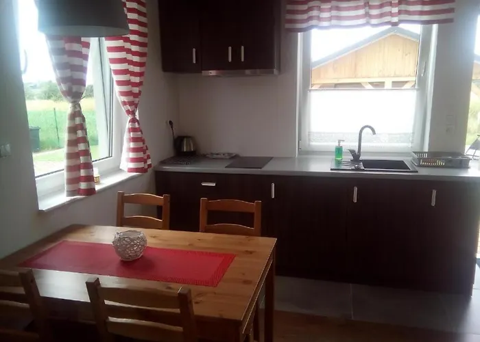 Osada Kalinowa Nowecin Sauna 度假居 *